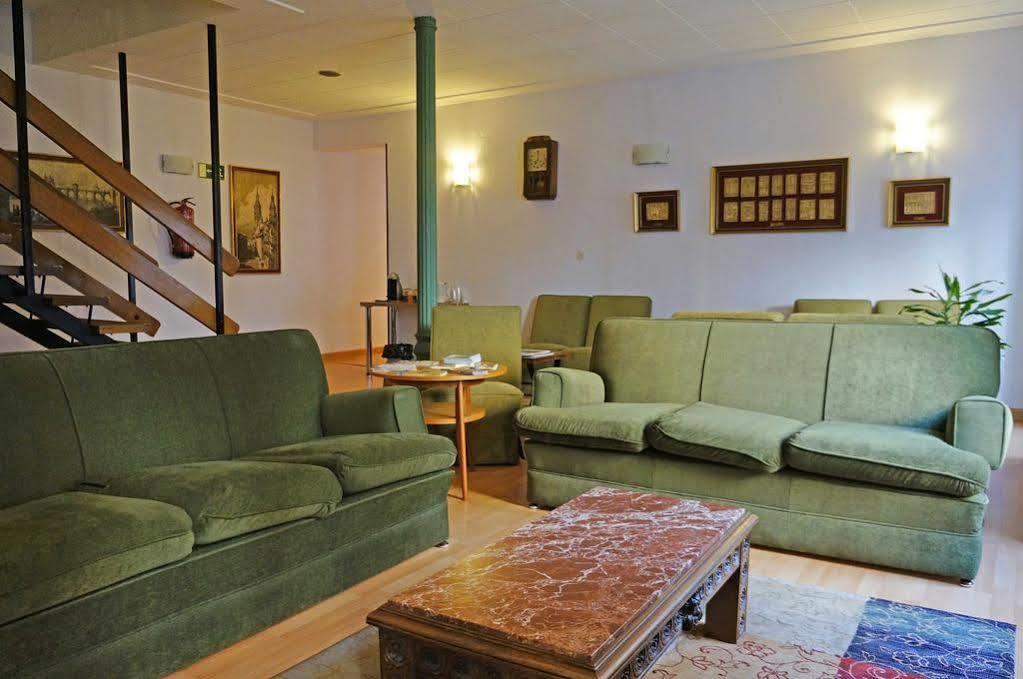 Hostal La Numantina Logroño Zewnętrze zdjęcie