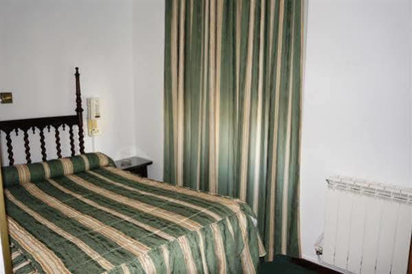 Hostal La Numantina Logroño Zewnętrze zdjęcie